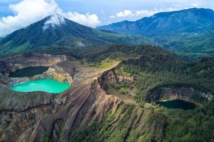 Keindahan Alam Flores Pukau Wisatawan dari Jakarta